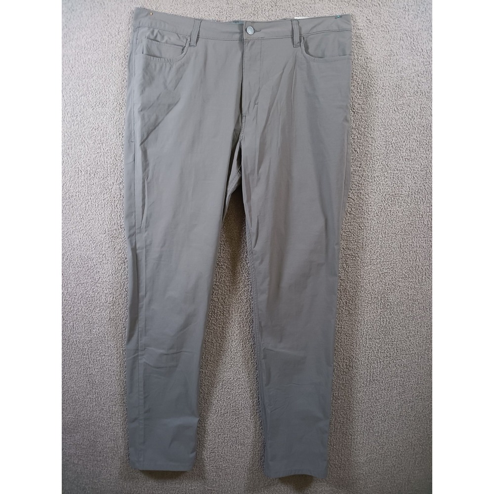 VTG 1946 Mens Pants Size 38 Gray Stretch Performance Golf Casual NWT